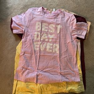 Small shop best day ever tee. XL